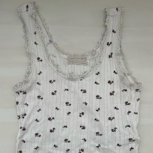urban outfitters floral print tank top